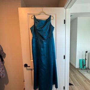 Elegant Teal Bridesmaids Dress